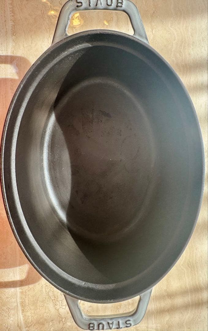 staub ピコ・ココット オーバル23cmグレー