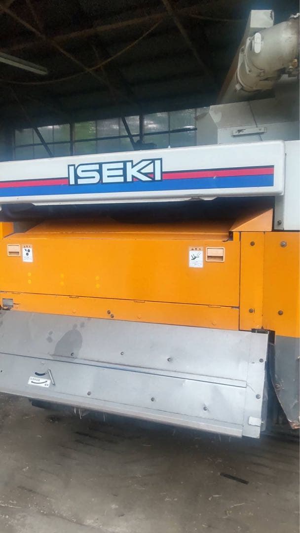 イセキ コンバイン Japan 590