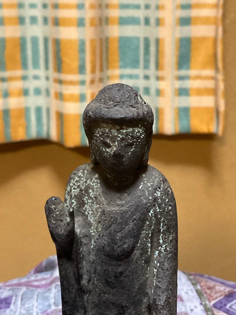 仏像／阿弥陀如来立像。鋼像　年代・江戸時代／中期。【足先欠如、後ろ側割れ有り】。