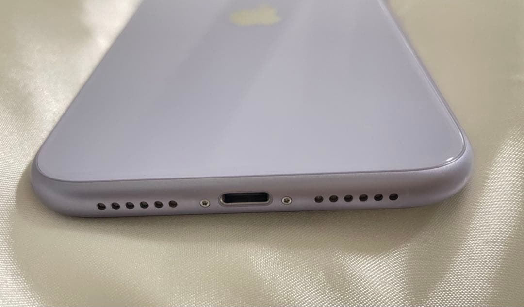 iPhone11 パープル 64GB simフリー