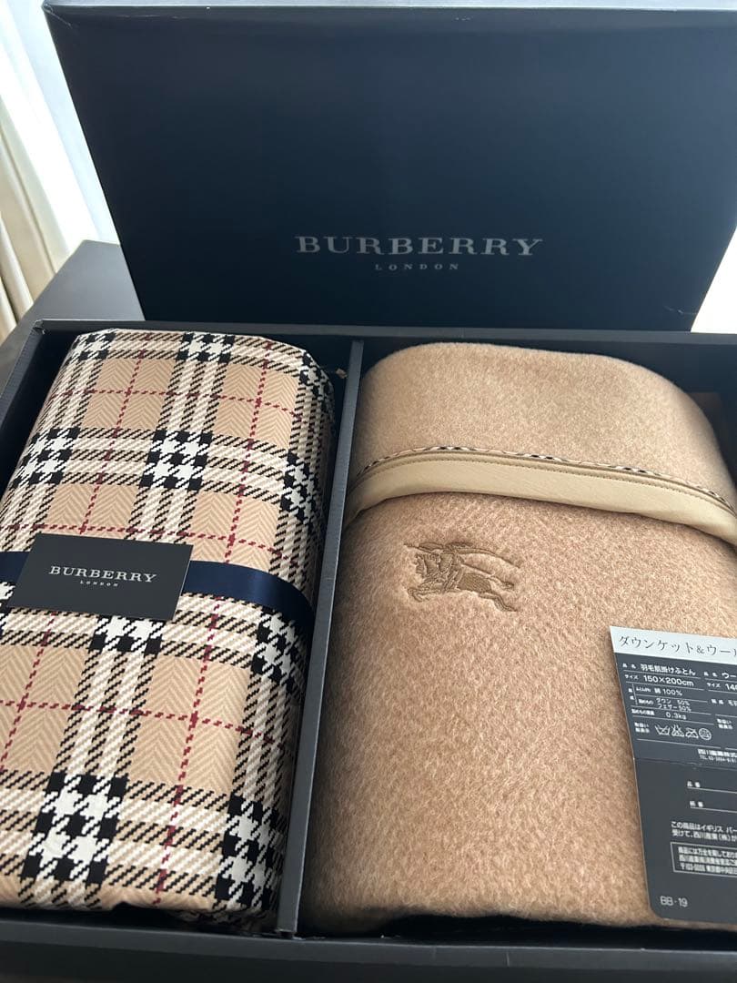 【未使用保管品】BURBERRY バーバリー ダウンケット＆ウール毛布 セット