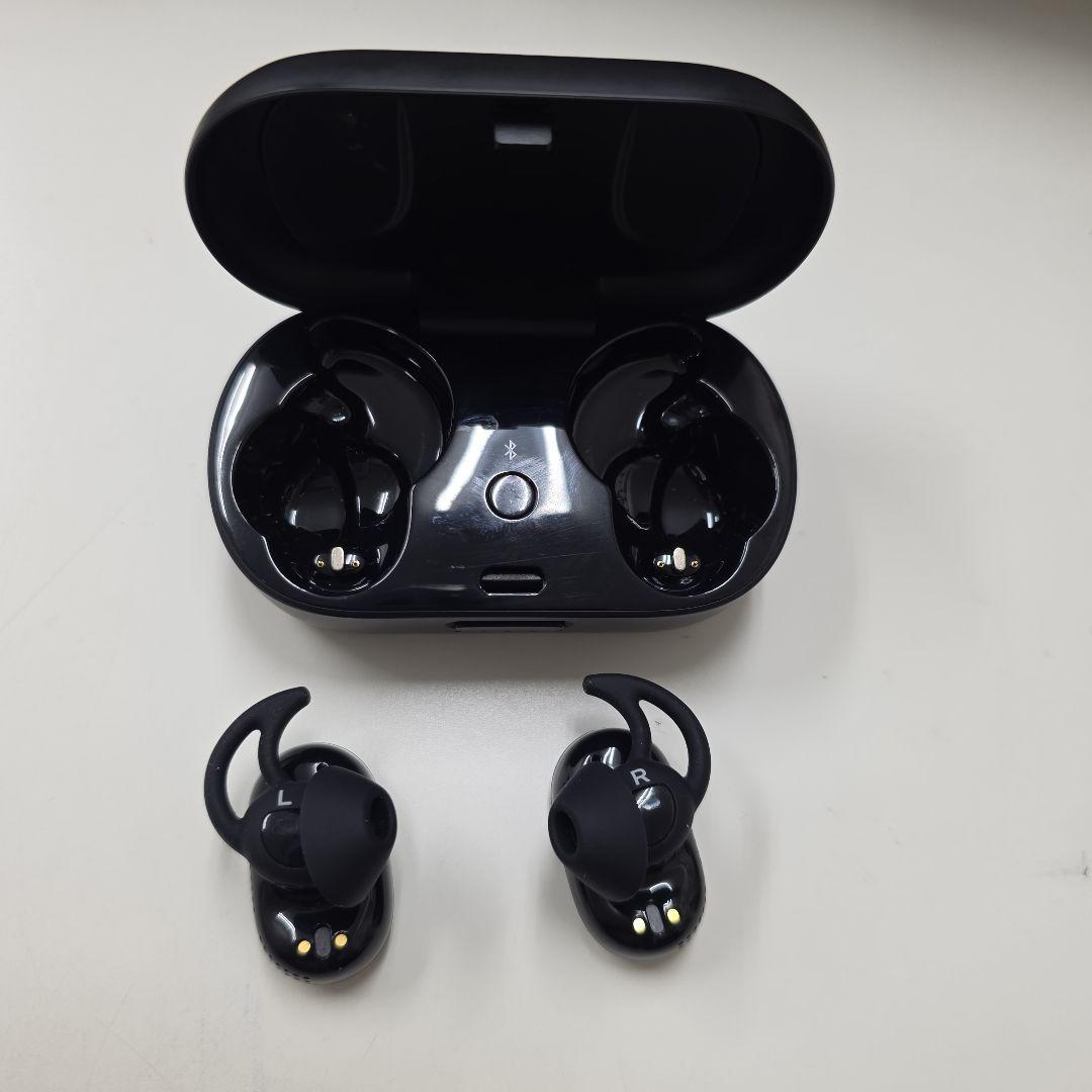 Bose ワイヤレスイヤホン ブラック 充電ケース付き