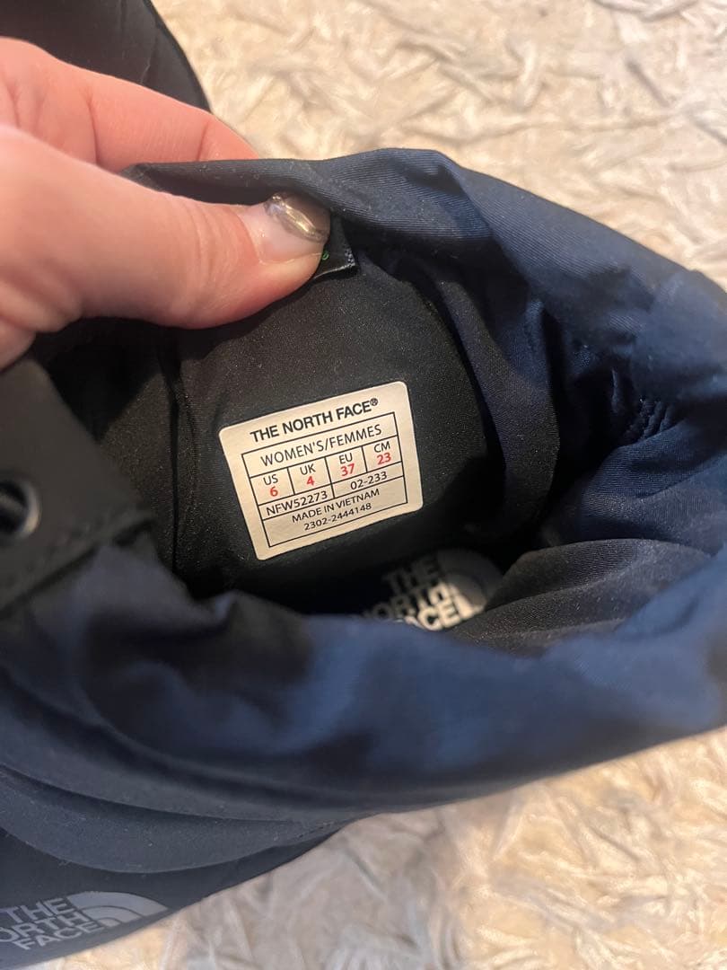 新品未使用THENORTHFACE ノースフェイス ヌプシ　スノーブーツ　防水