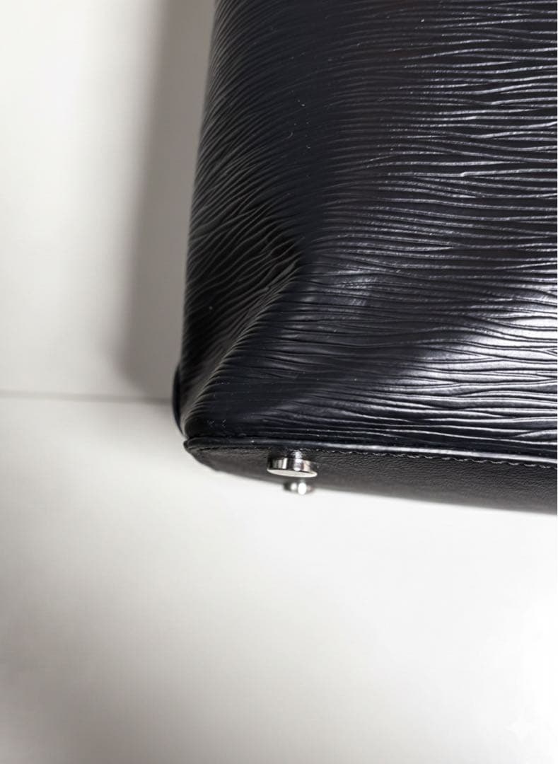 【美品】タケオキクチ 本革レザー　ブラック　水シボトートバッグ　ビジネスバッグ