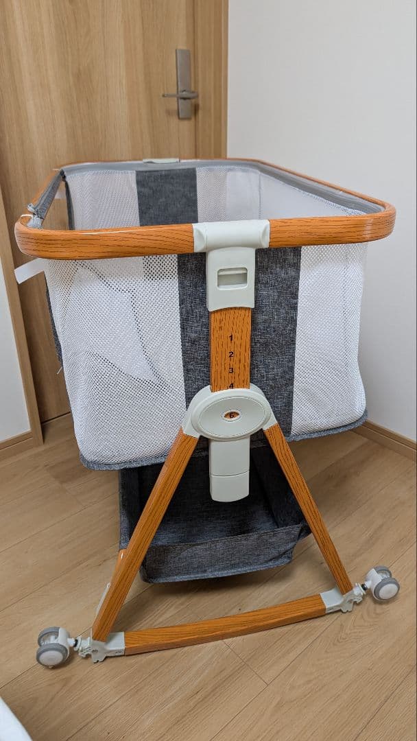 メッシュベビーベッド メリー付き