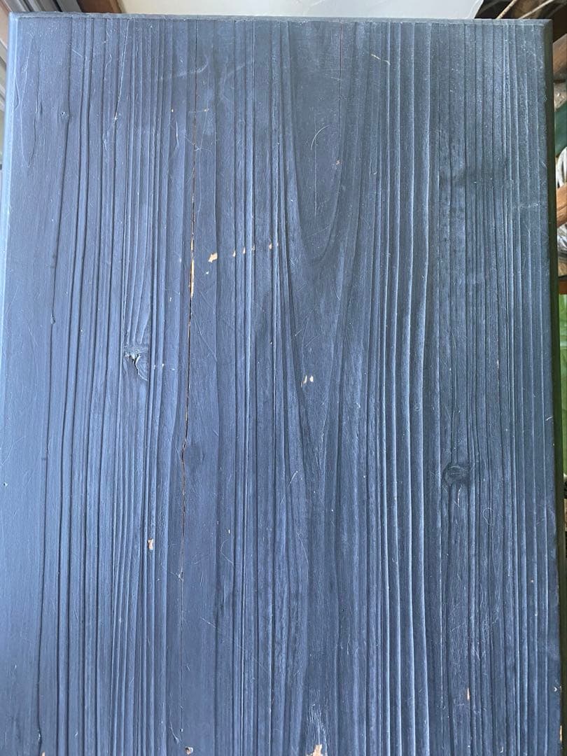 ネイビーな木製飾り棚 フランス