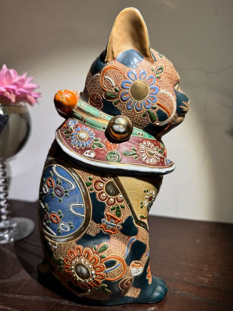 美術品 陶器製 九谷燒 招き猫　置物