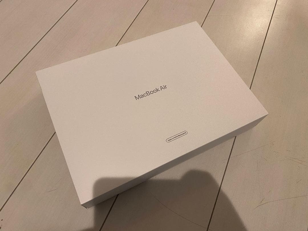 MacBook Air 2022 13.6 M2 スペースグレー 8GB 美品