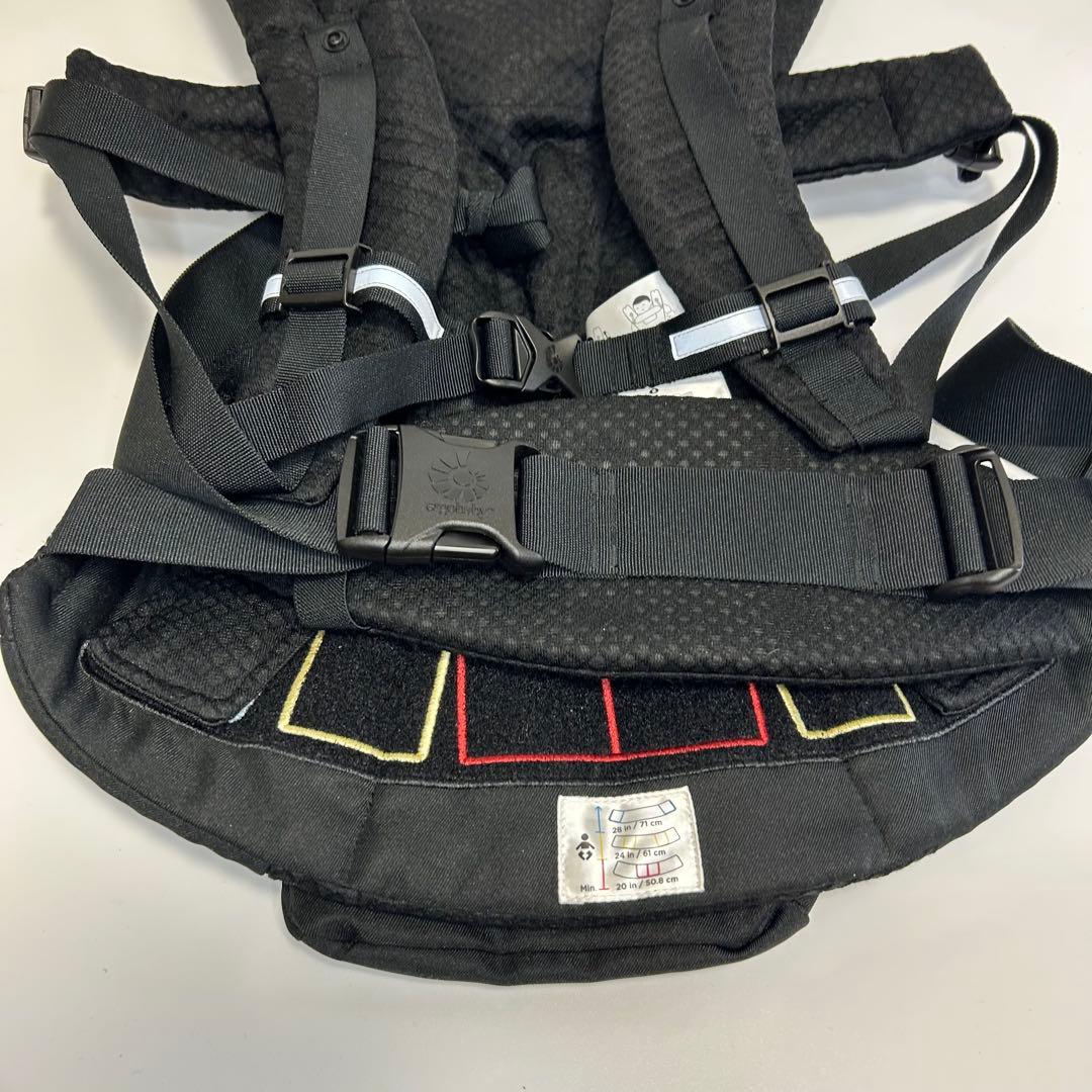 【極美品】エルゴベビー 抱っこ紐 オムニブリーズ メッシュ オニキスブラック
