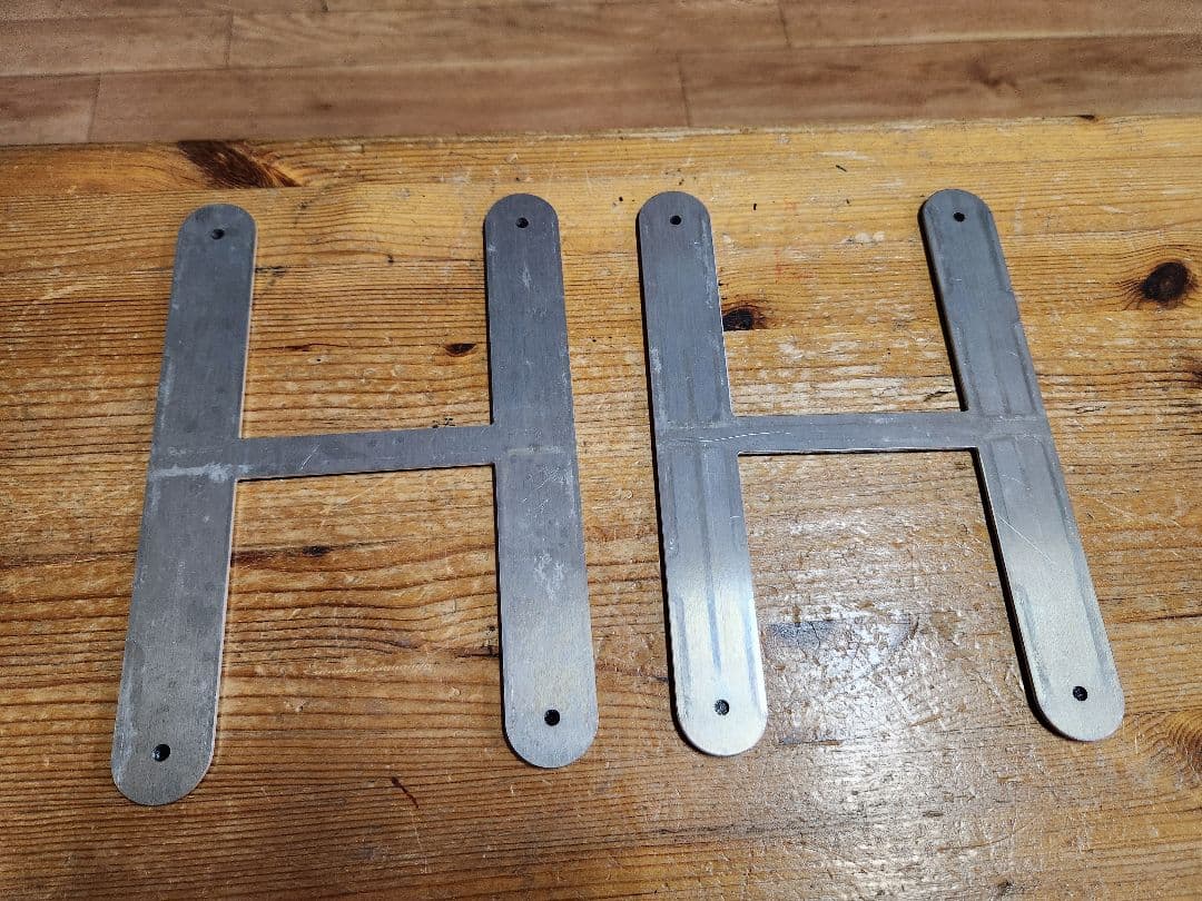 T プレート、ナローアドバンス