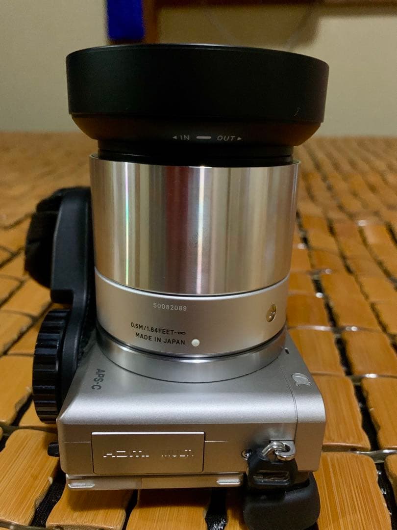 Sony α6000 ＋sigma art 60mm f/2.8セット