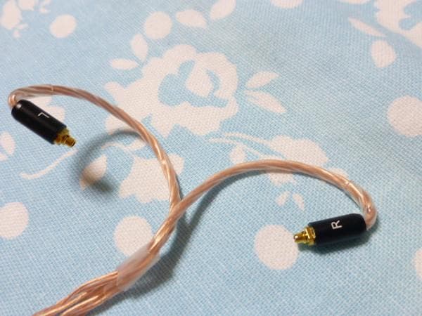 IE900 300 MOGAMI 2944 4.4mm5極 N30 N5005