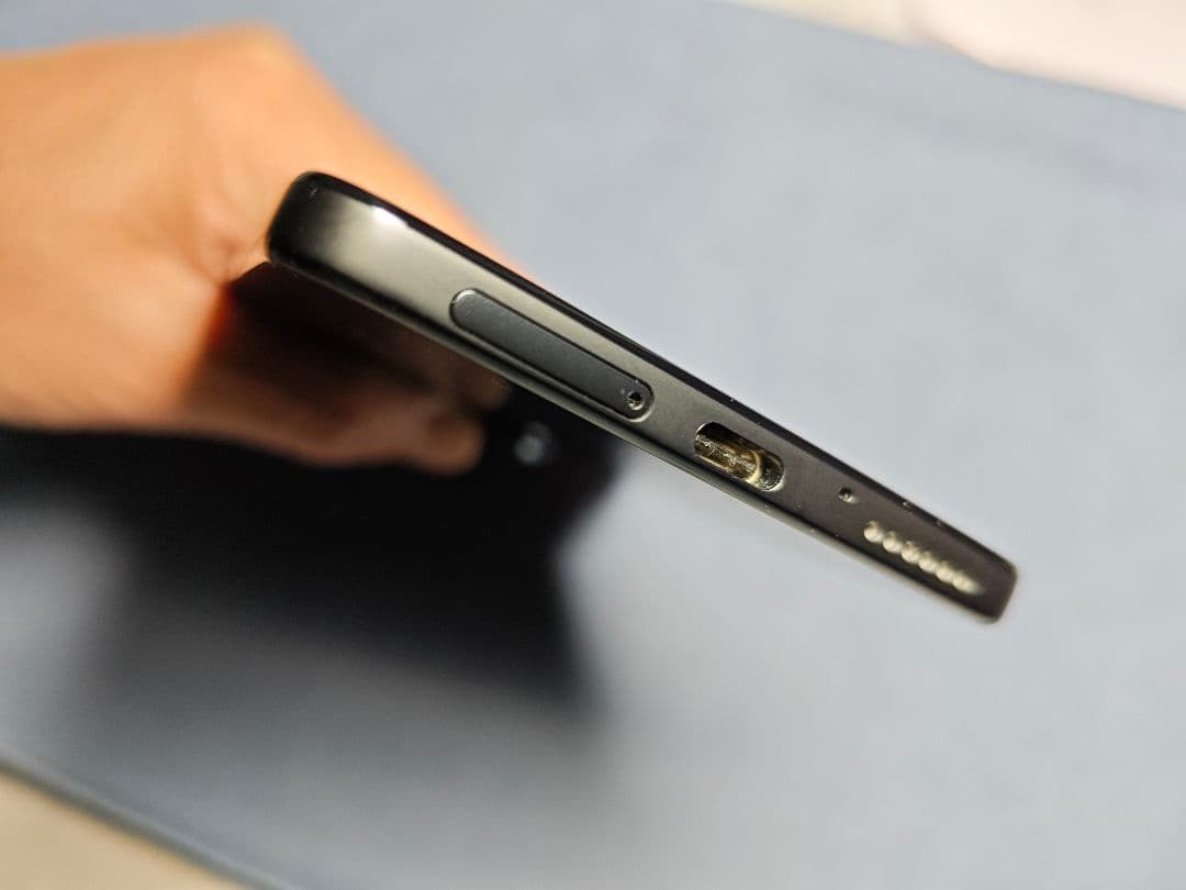 モトローラ moto edge 20 (バッテリー・外装交換済）