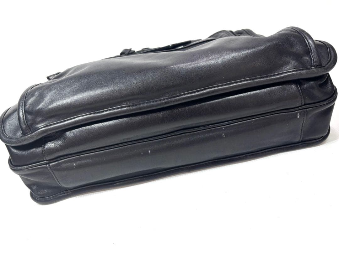 さむがり 　TUMI（トゥミ）9601D3レザーAlphaシリーズ