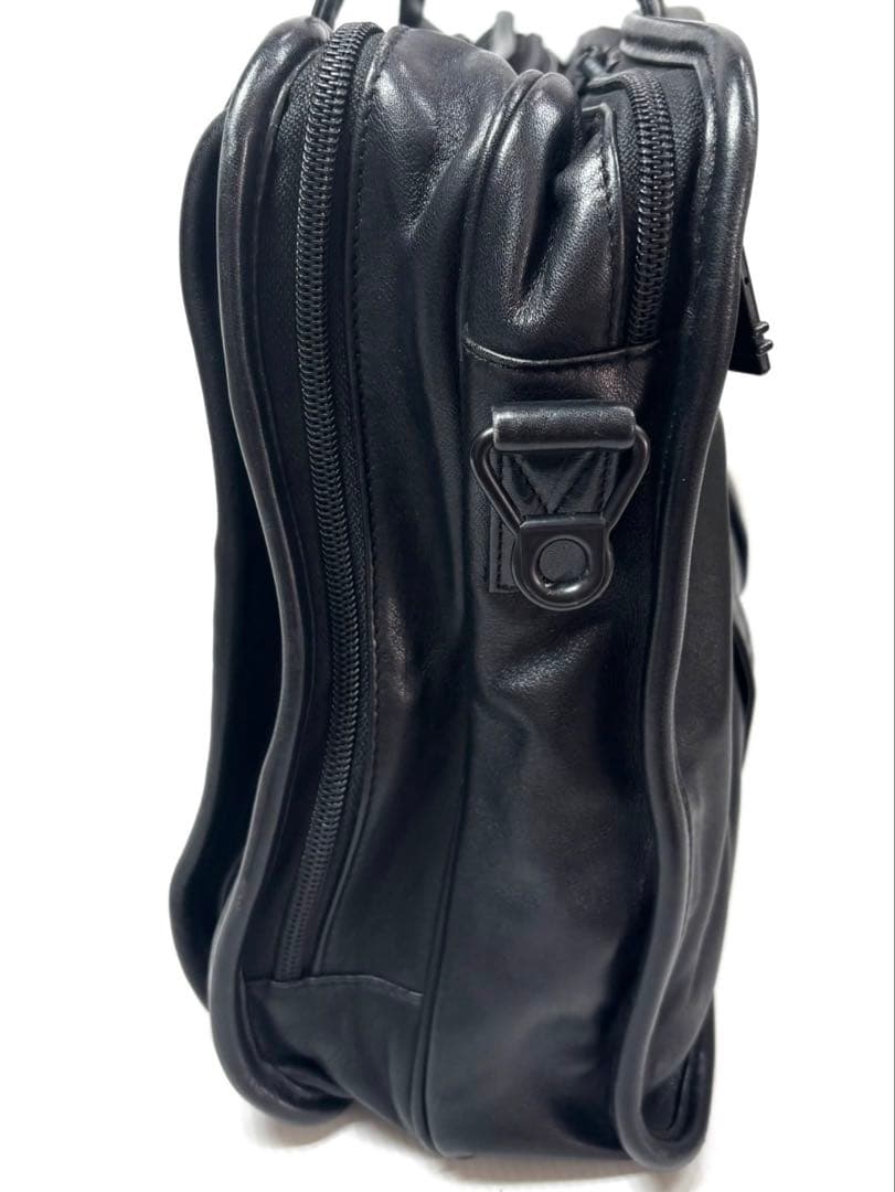 さむがり 　TUMI（トゥミ）9601D3レザーAlphaシリーズ