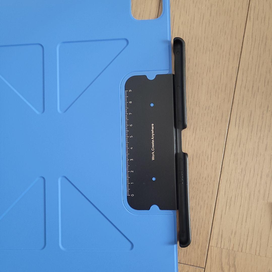 雲*丹様 MOFTダイナミックフォリオ(13インチ)ペンスロット付き