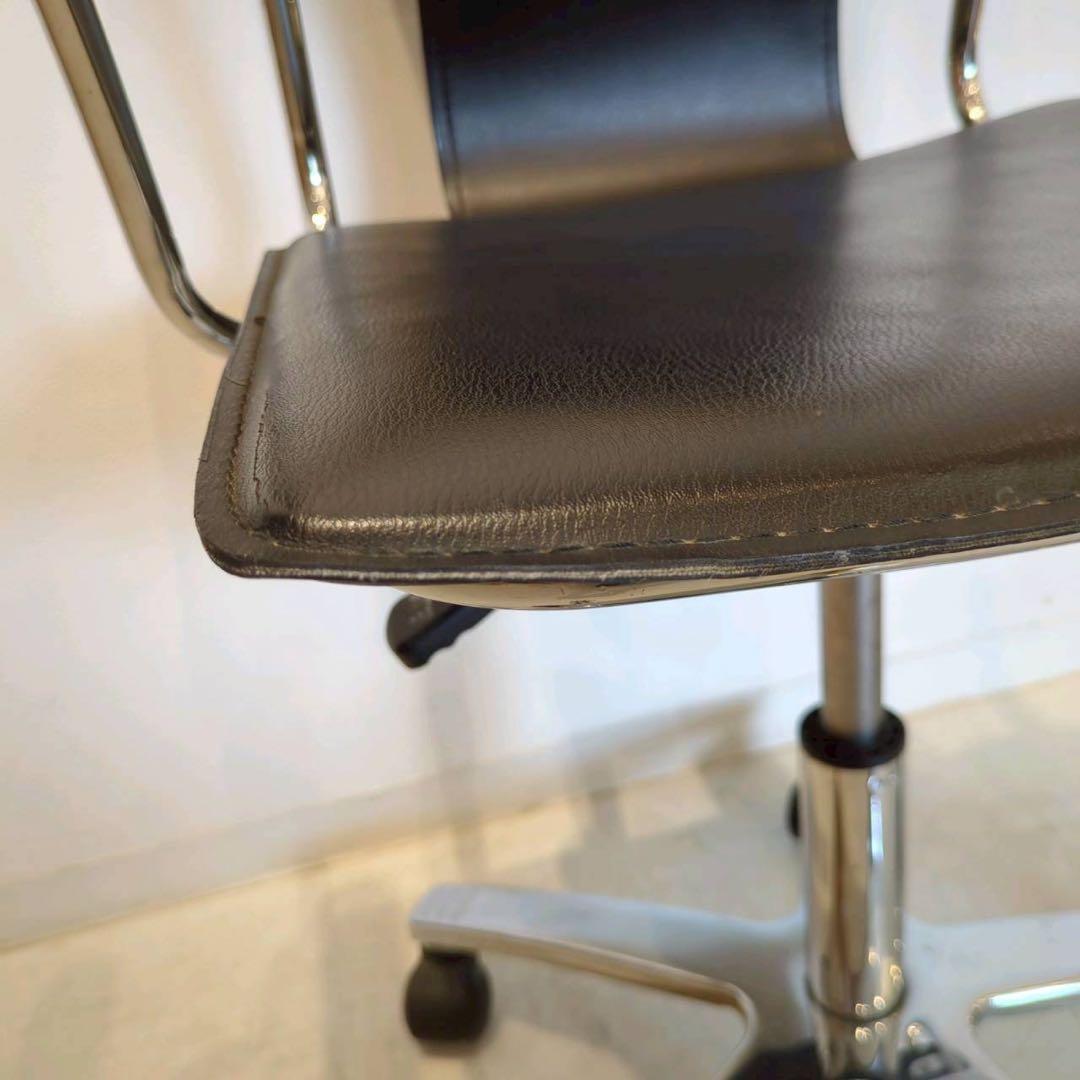 デスクチェア　ワーキングチェア　黒　昇降椅子　キャスター