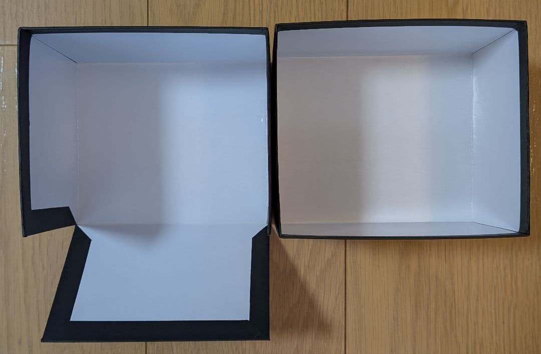 極美品 CASIO G-SHOCK フラッグシップGWR-B1000-1A1JF