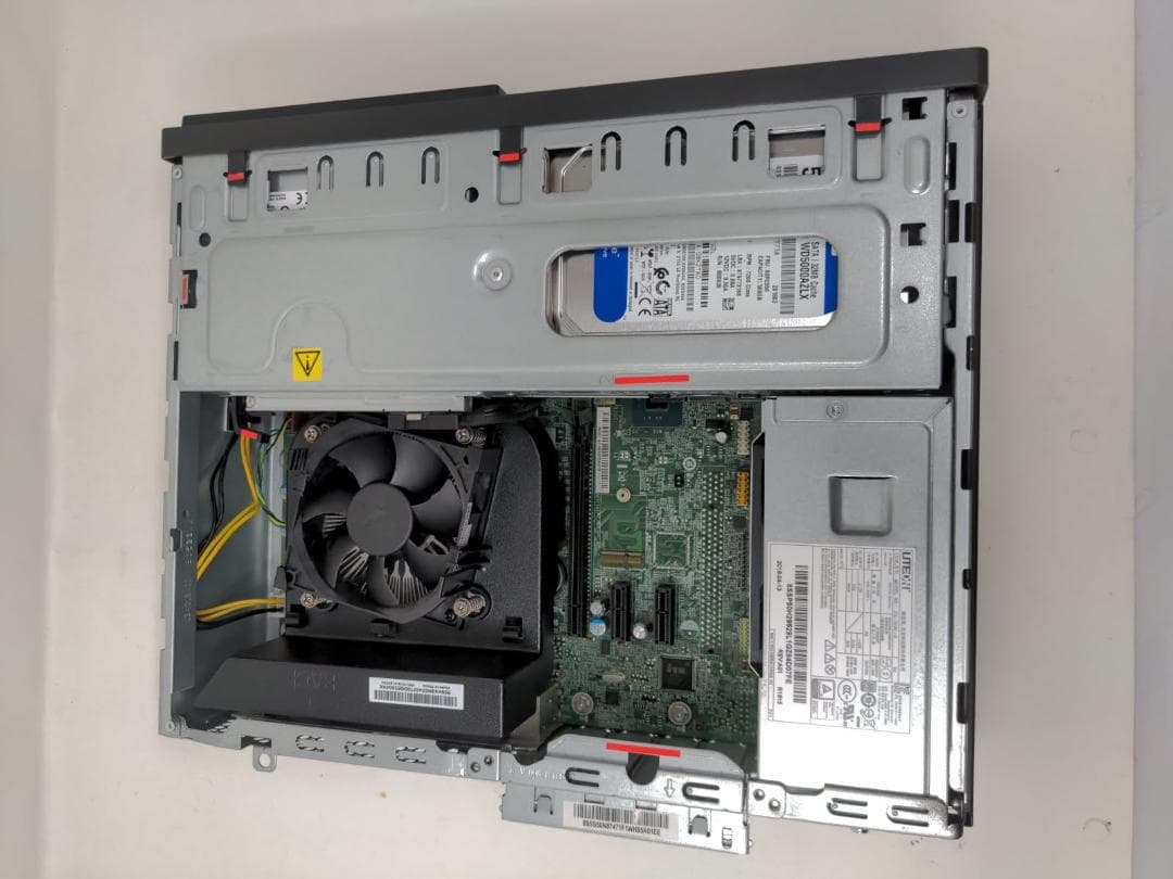 Lenovo レノボ Thinkcentre i5-7400 M710s