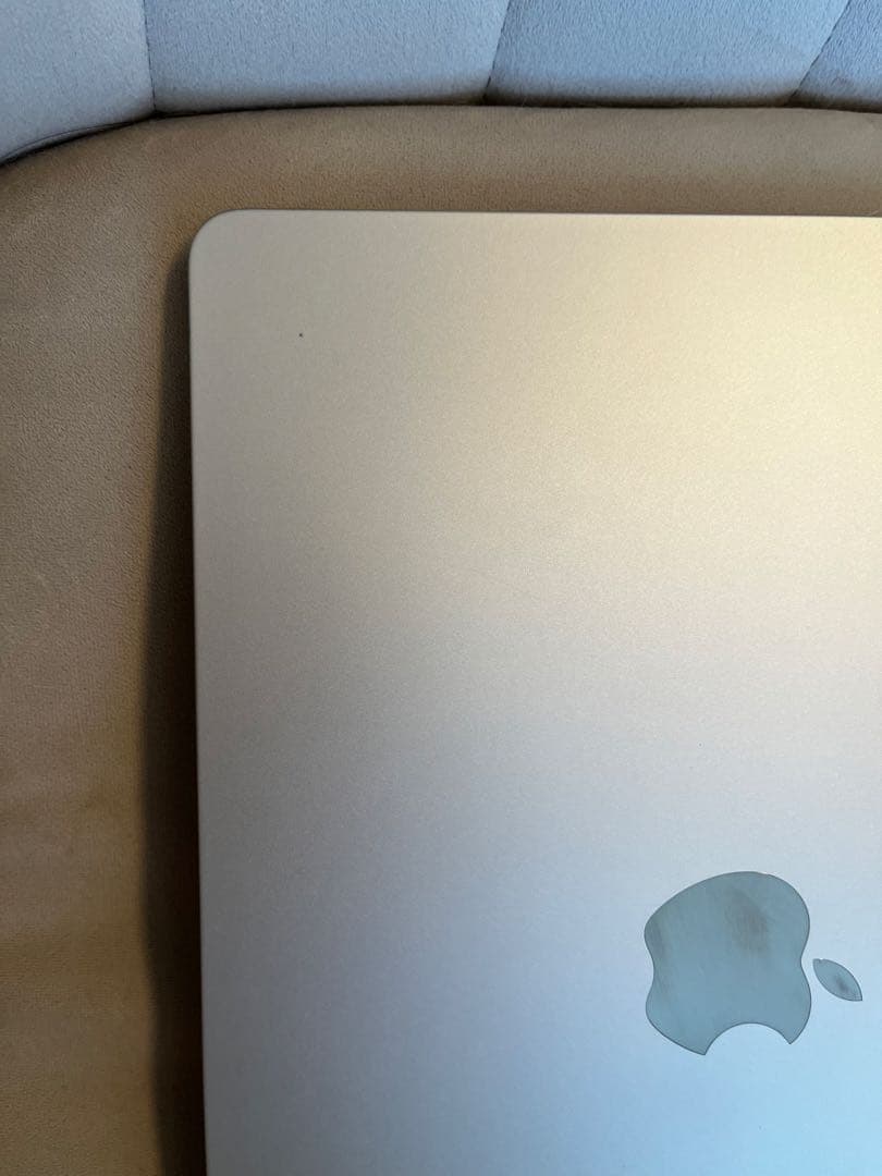 Apple MacBook Air 13.6インチ M3 8GB スターライト