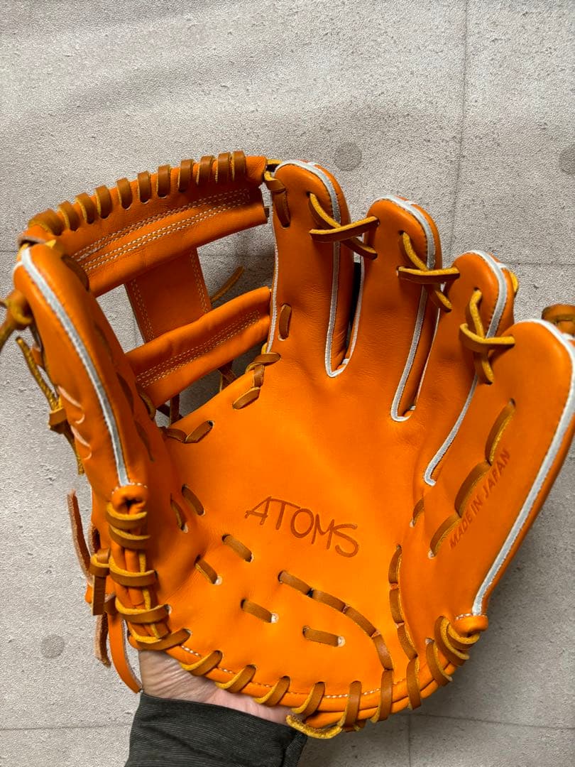 アトムズProfessional Line+ATOMS硬式用グローブ026型