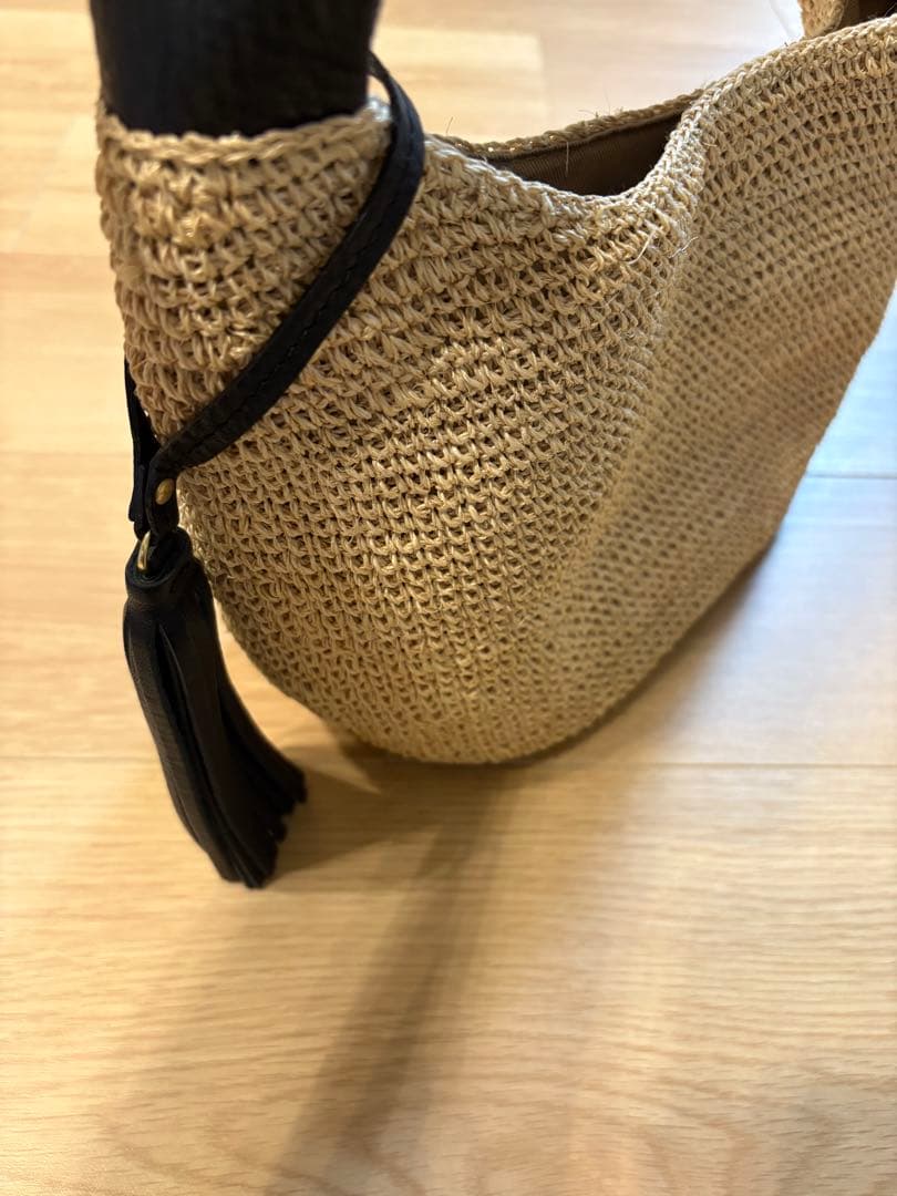 ヴィオラドーロ　かごバッグ　黒