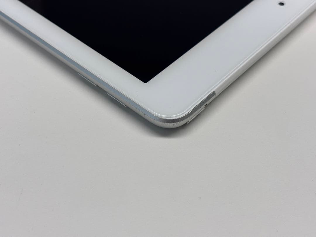 iPad 第6世代　9.7インチ　ipad6 バッテリー94% ケース付き