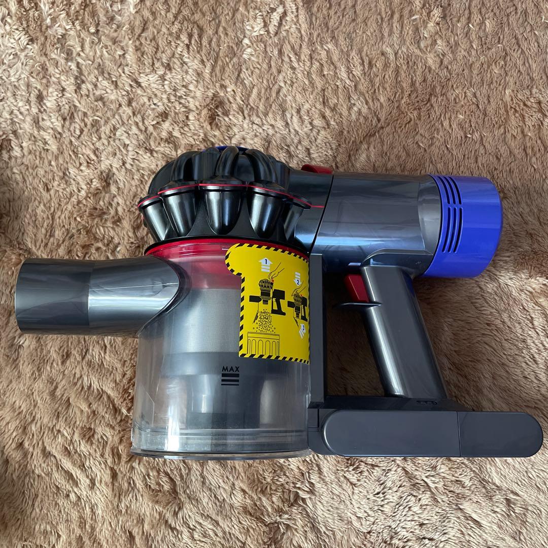 Dyson スティッククリーナー 充電器・ノズル付き