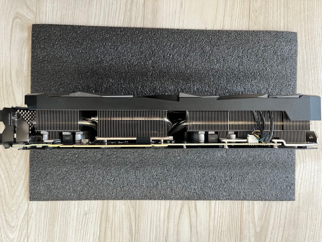 MSI GeForce RTX 3080 Ti 本体