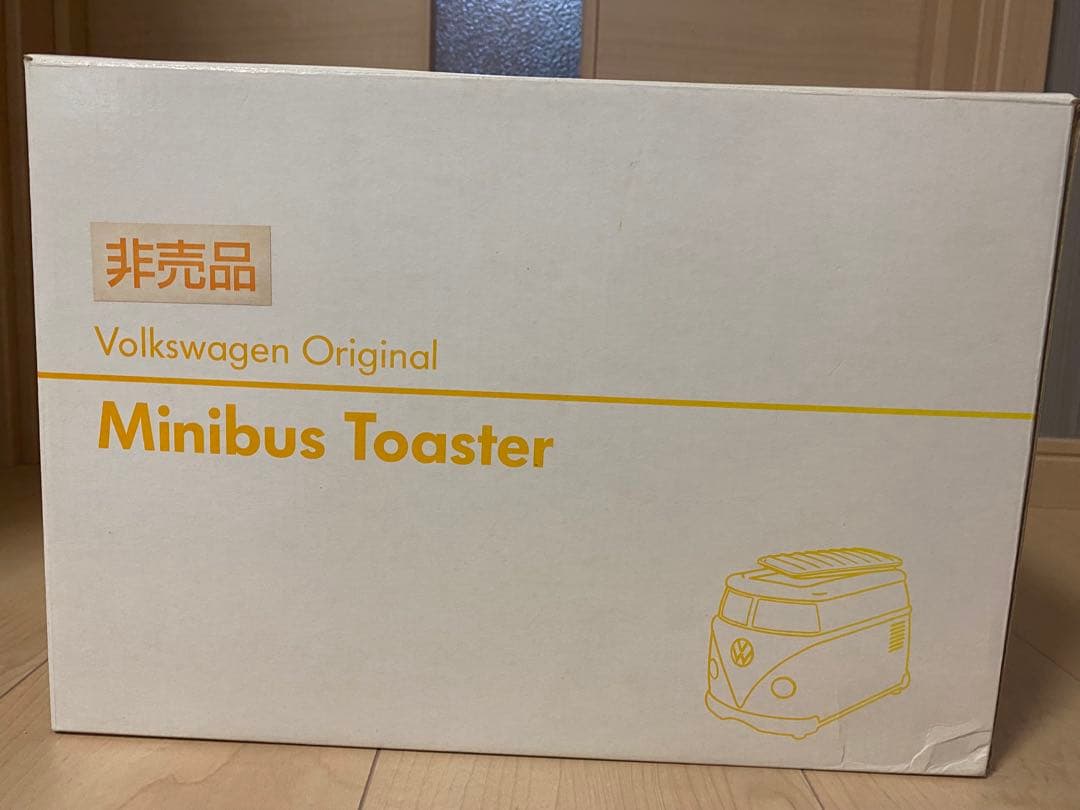 Volkswagen バス型トースター 赤/白　未使用品