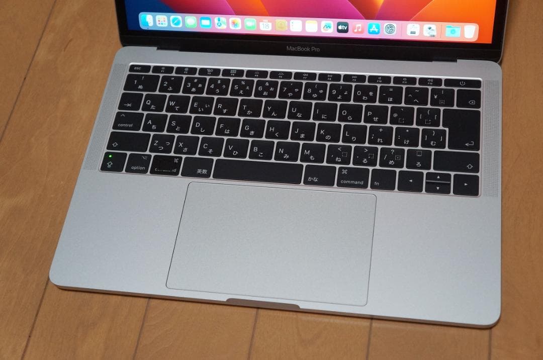 MacBook本体 MacBook Pro 13 i5 16G 256G Window Office