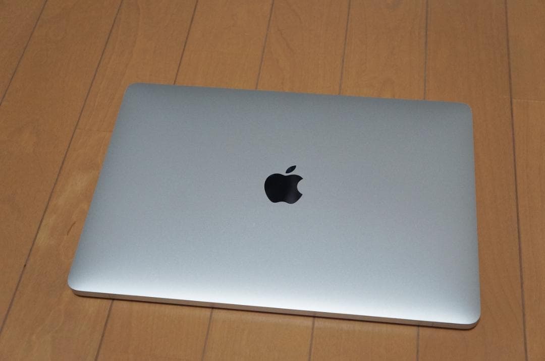 MacBook本体 MacBook Pro 13 i5 16G 256G Window Office