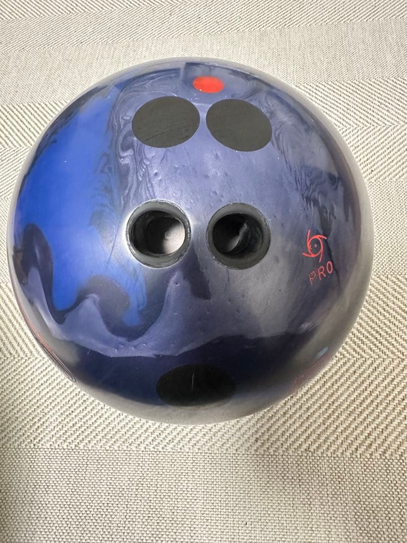 アイオンプロ　15ポンド　ストーム　サムレス　ボウリング　ボール