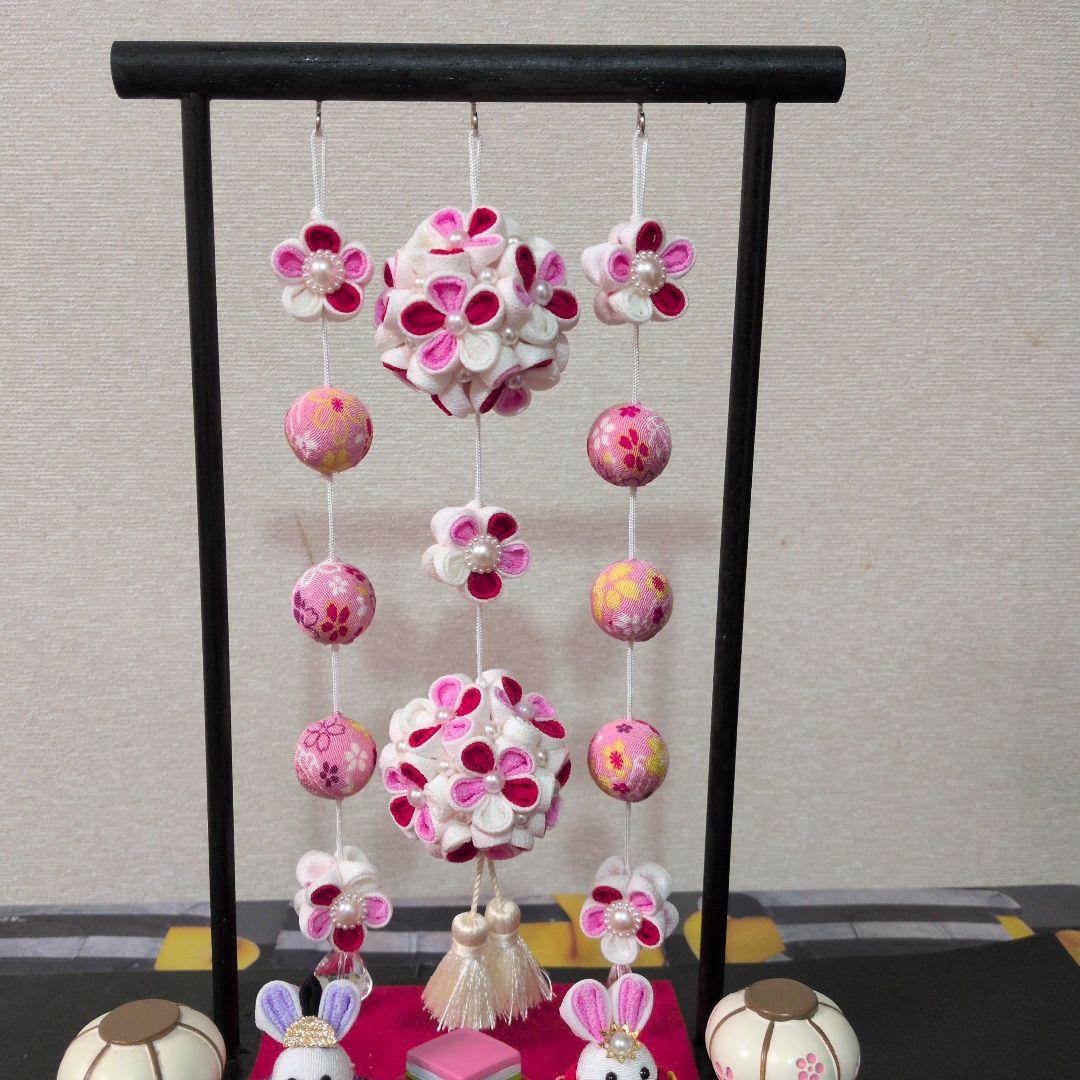 つまみ細工 吊るし飾りと雛飾りセット　 雛壇 　赤