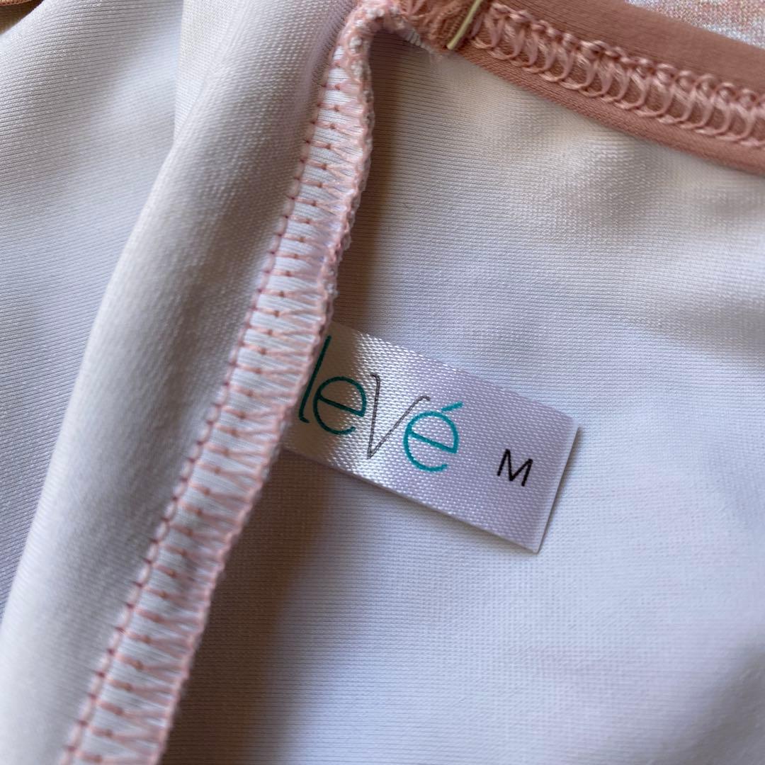 ［新品］eleve 花柄レオタード Mサイズ