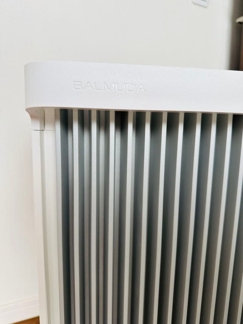 バルミューダ　スマートヒーター　ESH-1000UA