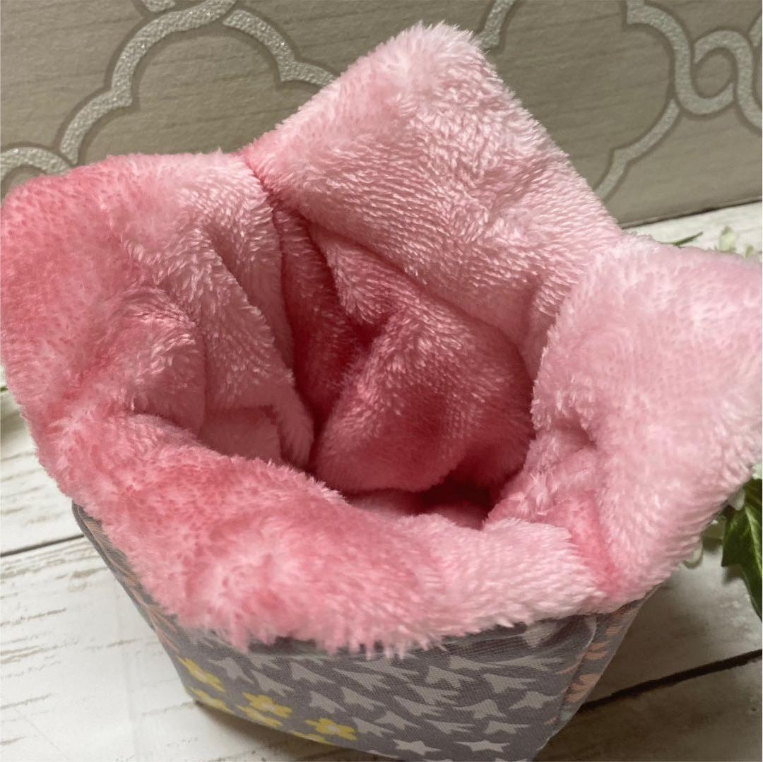 モモンガポーチB