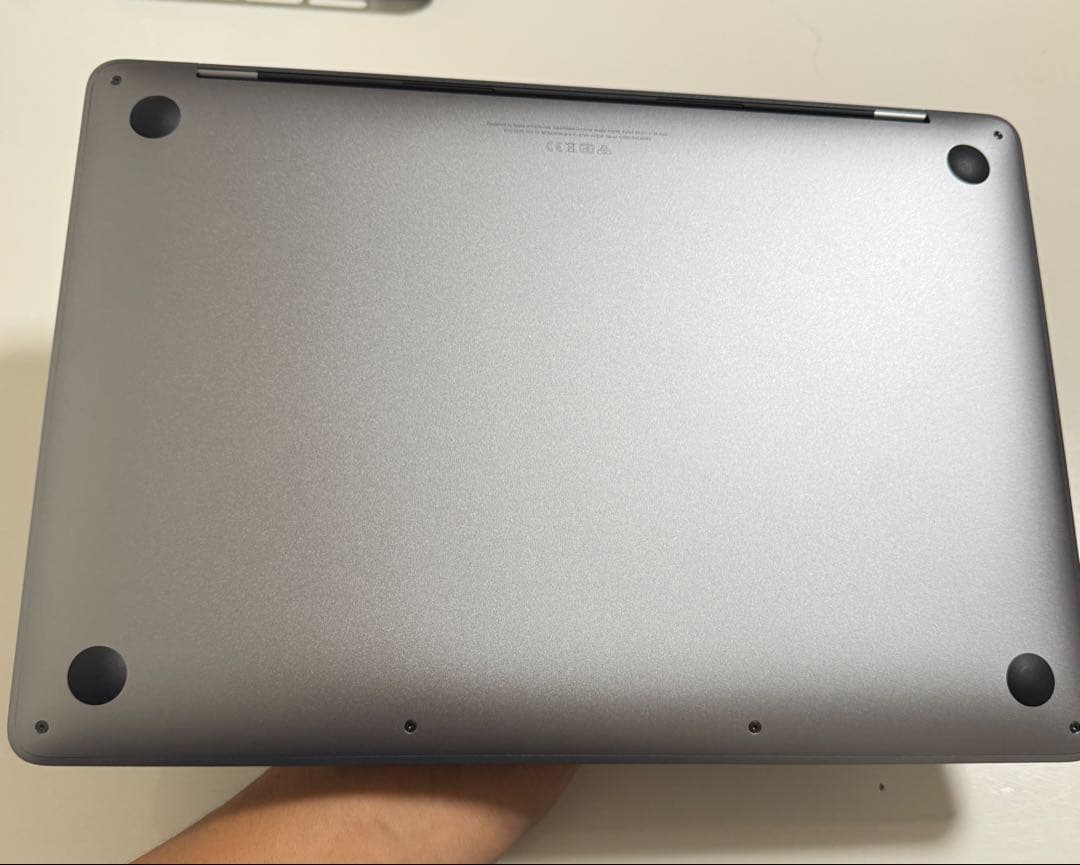 Apple MacBook Pro 13 M1 2020 バッテリー状態100%