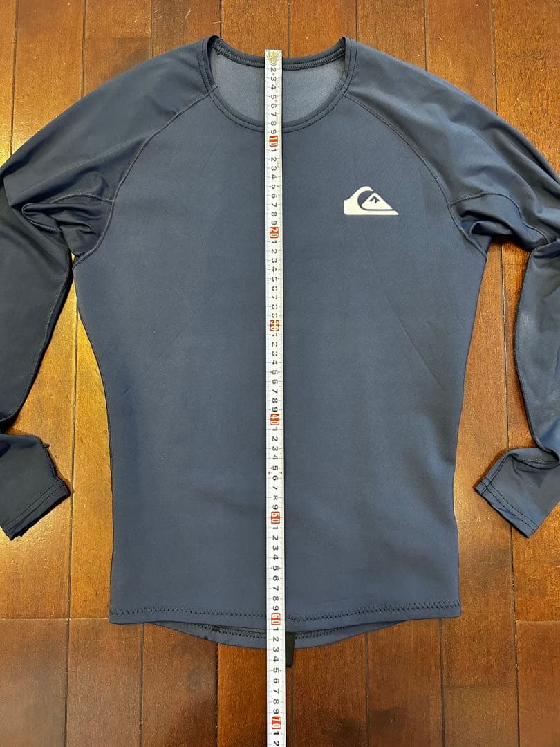 専用◆クイックシルバー タッパー Lサイズ