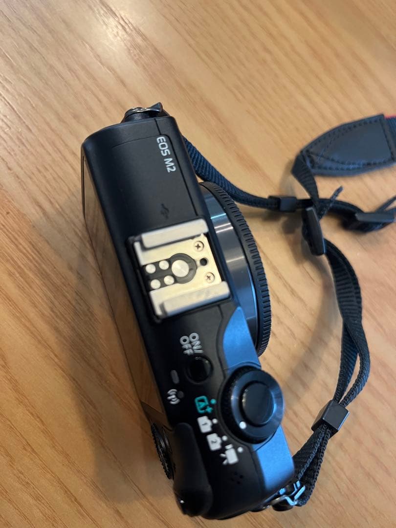 【美品】EOS M2 ダブルズームキット　EF-Mレンズ付　付属品全てあり