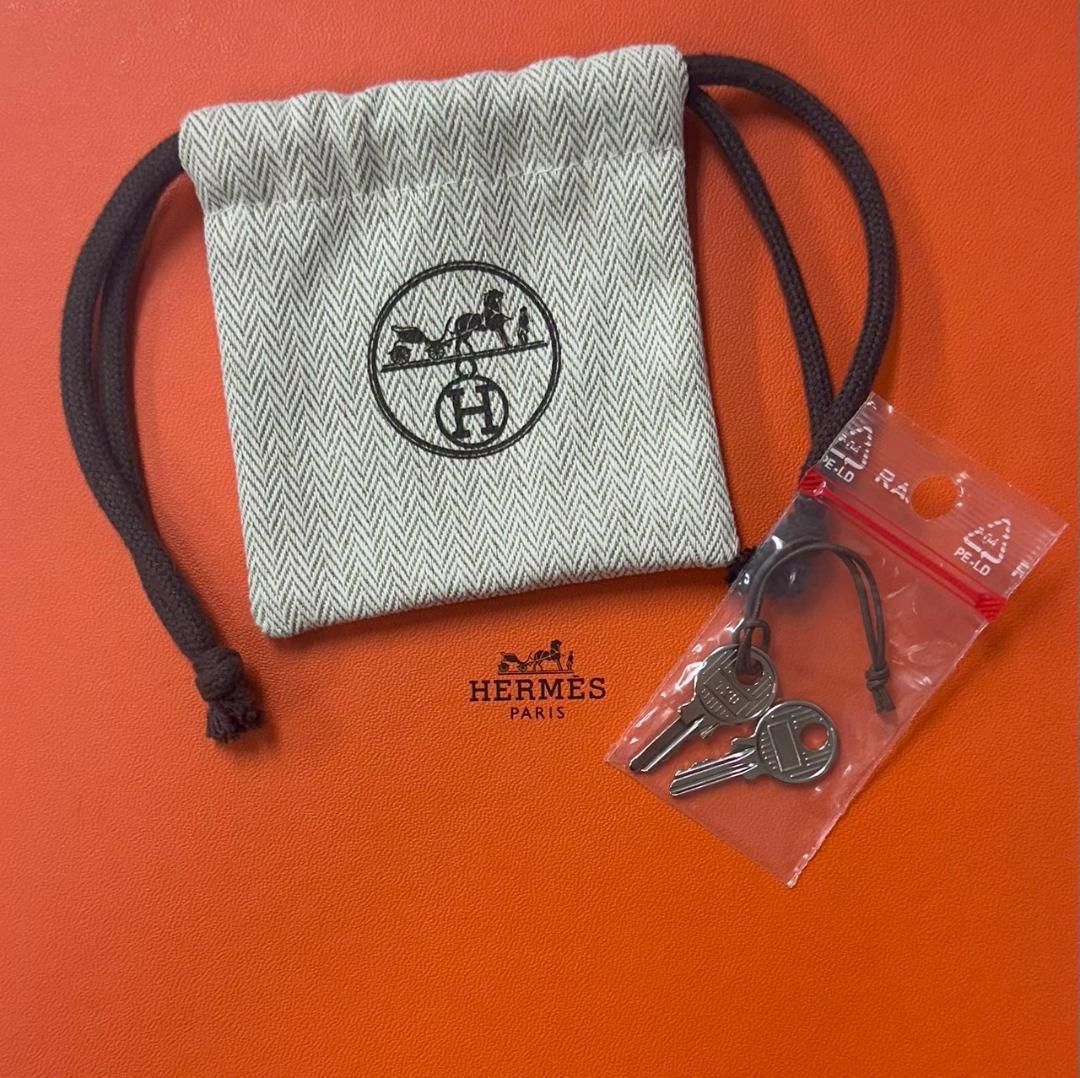 HERMES カデナ 120番 鍵のみ 保存袋付き 2個セット