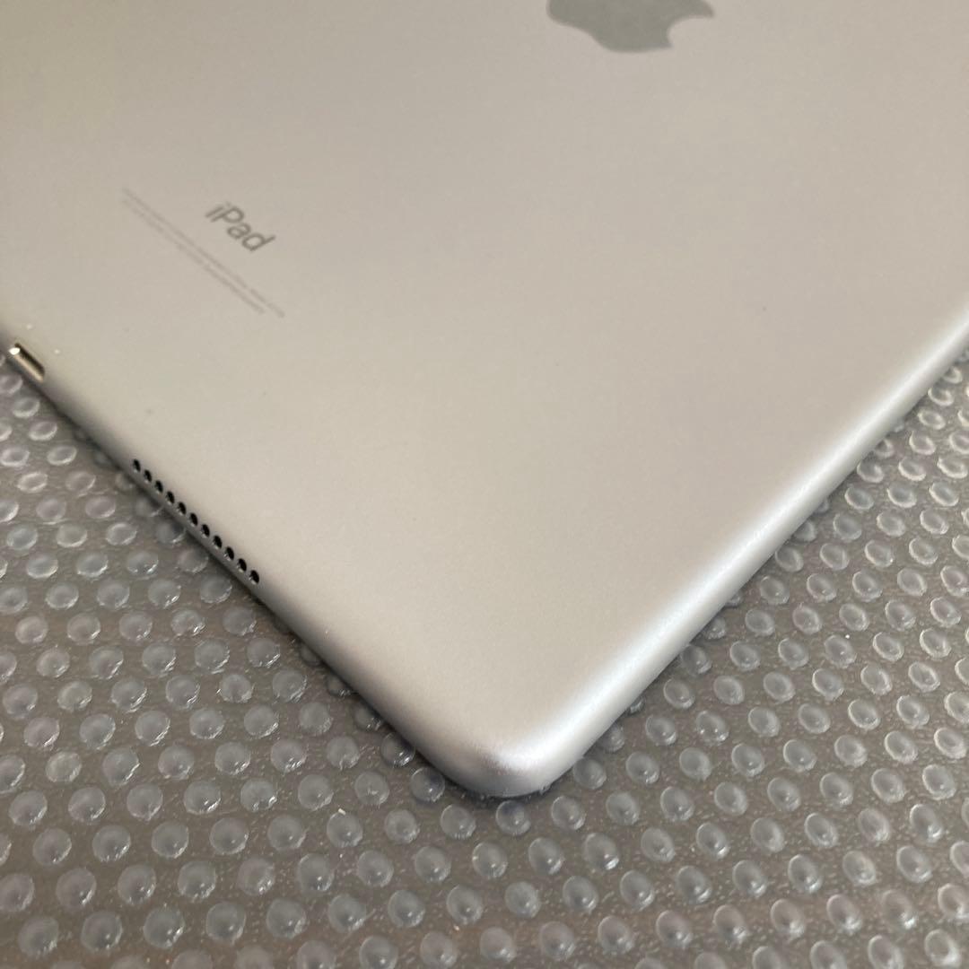 165 電池最良好☆iPad Pro 256GB 10.5インチ SIMフリー☆