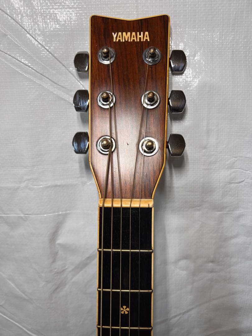 YAMAHA.FG-350Dベージュラベル。 トップ単板！