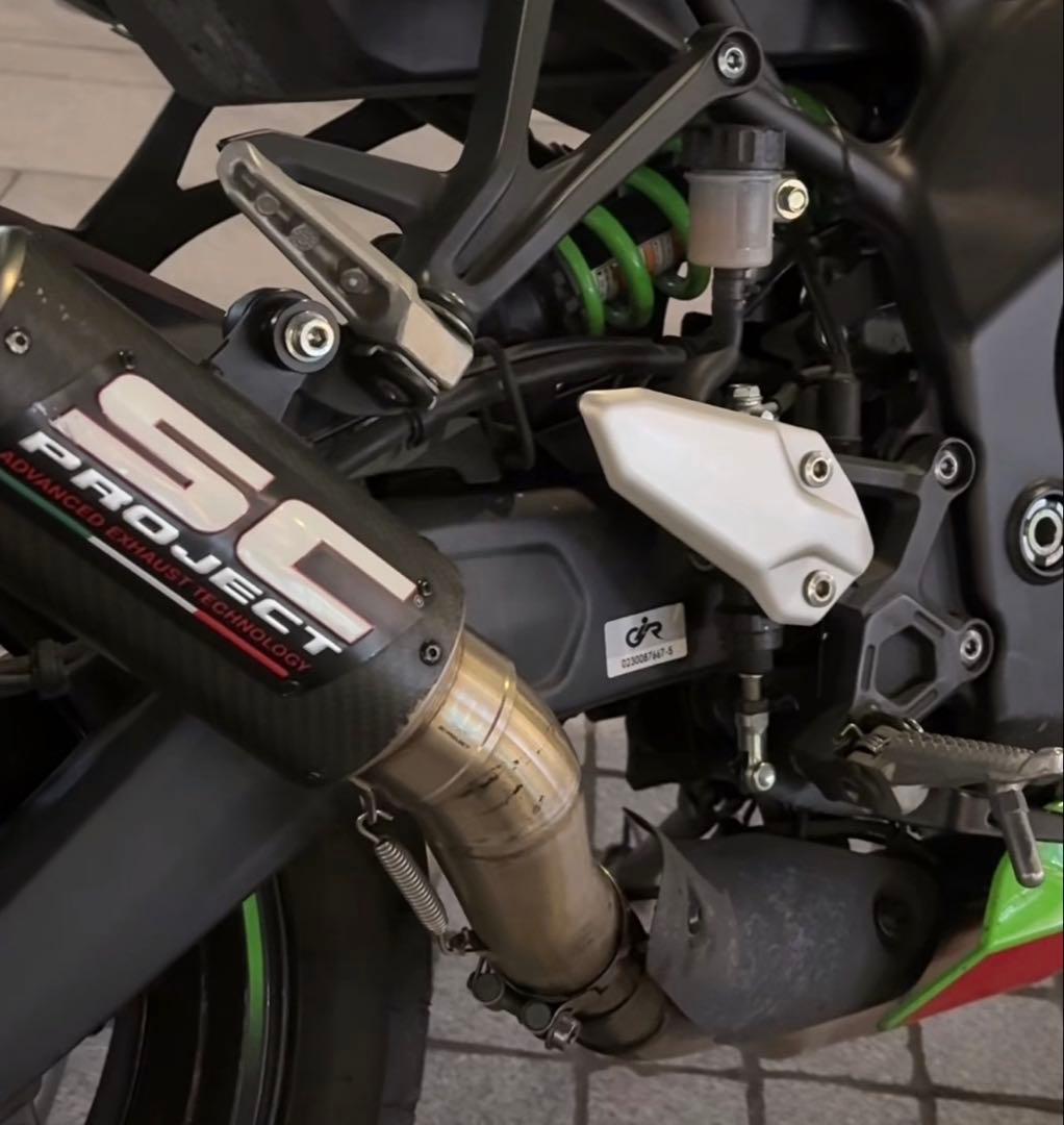 SC PROJECT カーボンファイバー マフラー