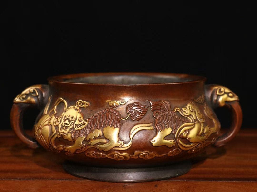 旧家珍蔵 大明宣徳紫銅純銅製塗真金 財獅子香炉 供養 文化財　時代物　開運厄除け