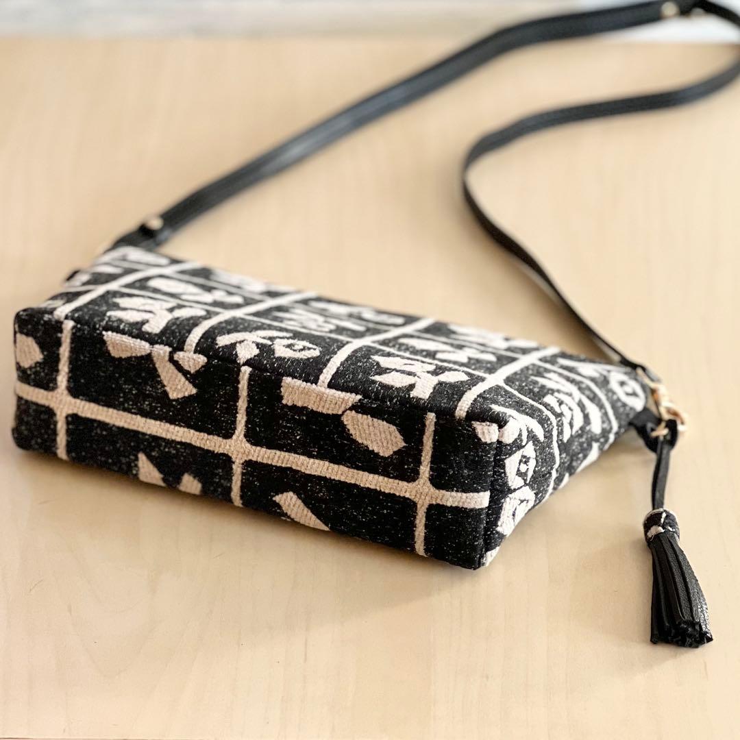 ミナペルホネン Lulu beigeショルダーバッグMB601-061