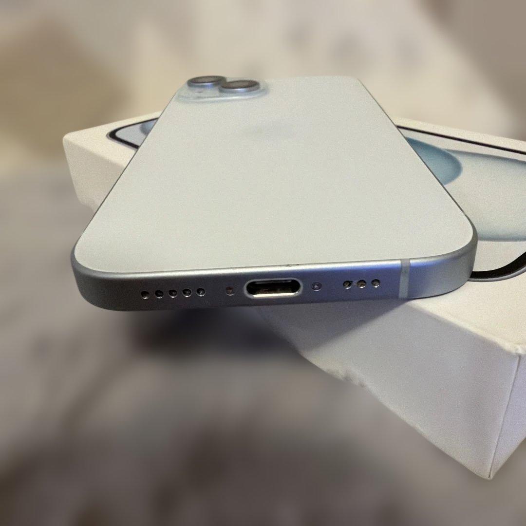 iPhone15 256GB【美品】ブルー