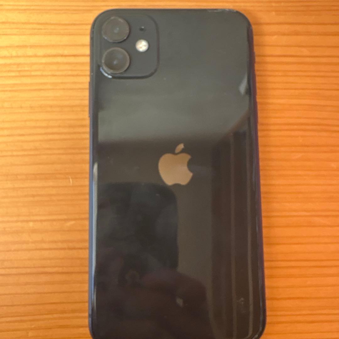 Apple iPhone11 256GB スマートフォン本体 黒 画面ひびあり