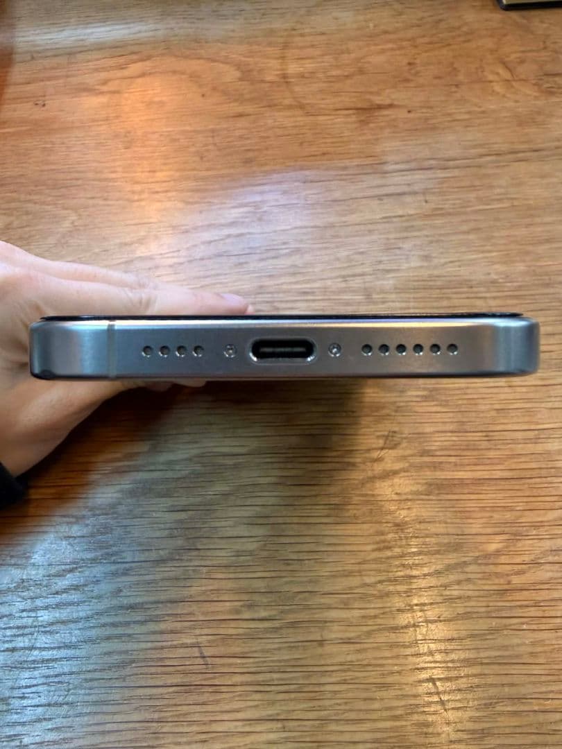 iPhone 15 ProMax 1TB ナチュラル