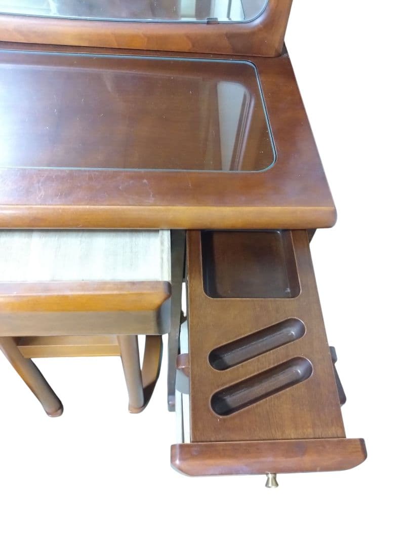 ブラウン木製ドレッサー・鏡台